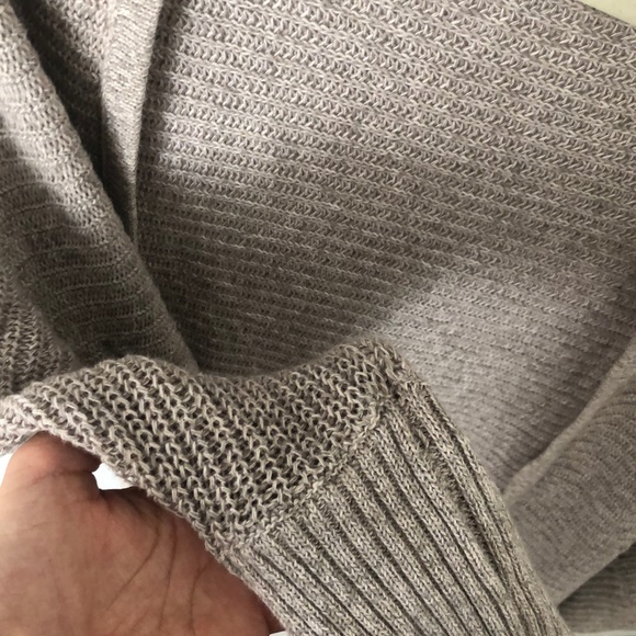 Mid length cardigan - Picture 3 of 4